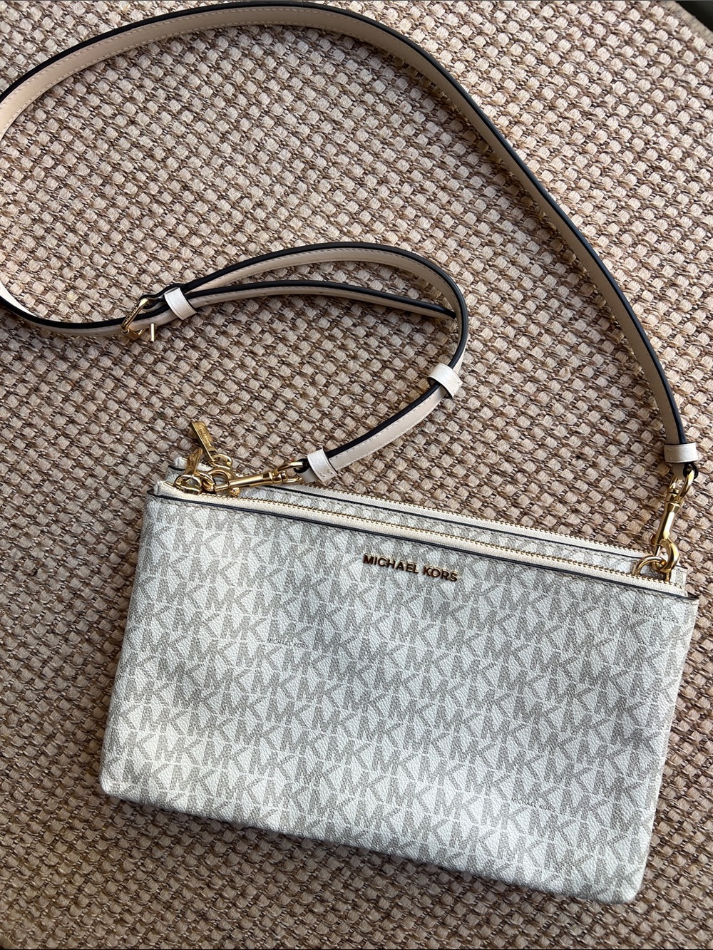 Michael Kors Jet Set Large Double Zip Wristlet Crossbody Vanilla MK Signature Go